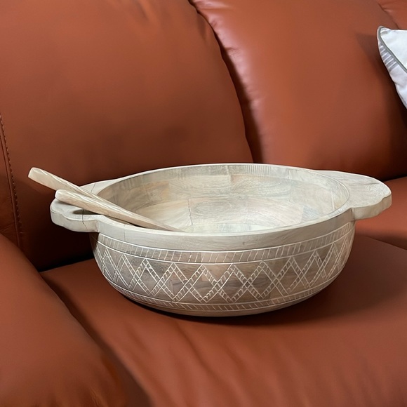 Lenox Wood Salad Bowl with Servers - Picture 1 of 7